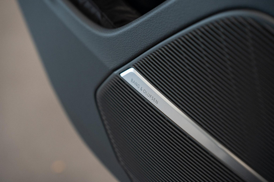 Audi Q8 55 TFSI e quattro Pro Line S *Vierwielbesturing / ABT 23'' / Bang & Olufsen / Panorama / Stoelventilatie / Head-up*