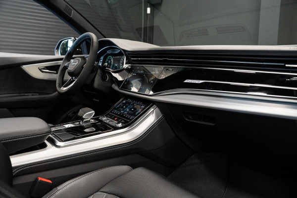 Audi Q8 55 TFSI e quattro Pro Line S *Vierwielbesturing / ABT 23'' / Bang & Olufsen / Panorama / Stoelventilatie / Head-up*