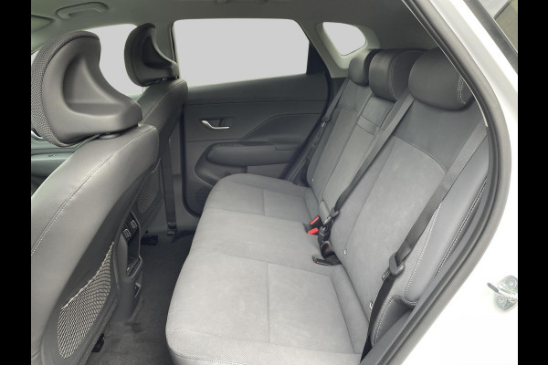 Hyundai KONA ELECTRIC Premium 65.4 kWh VAN: €47.185 VOOR: €40.685