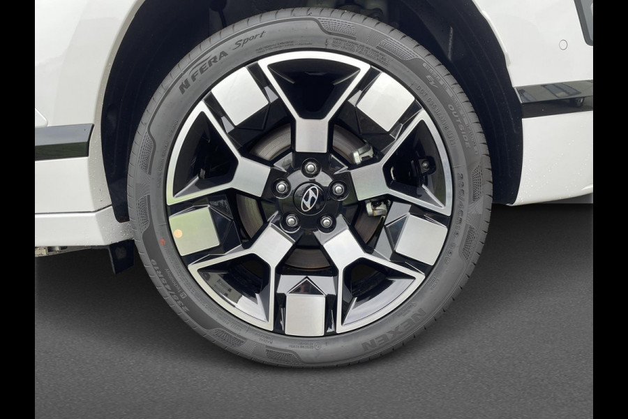 Hyundai KONA ELECTRIC Premium 65.4 kWh VAN: €47.185 VOOR: €40.685