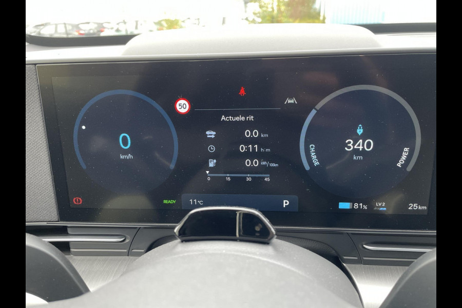 Hyundai KONA ELECTRIC Premium 65.4 kWh VAN: €47.185 VOOR: €40.685