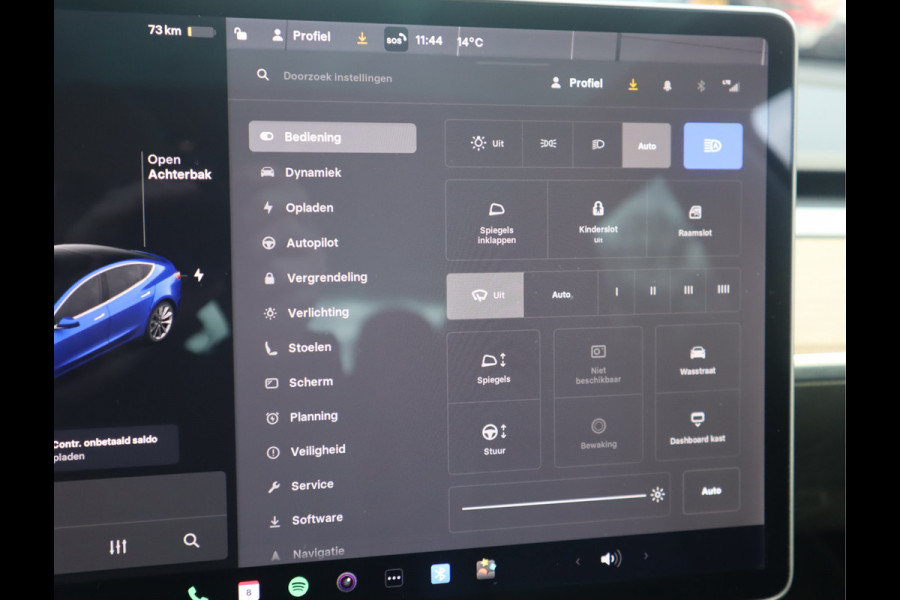 Tesla Model 3 Long Range AWD 75 kWh / Autopilot