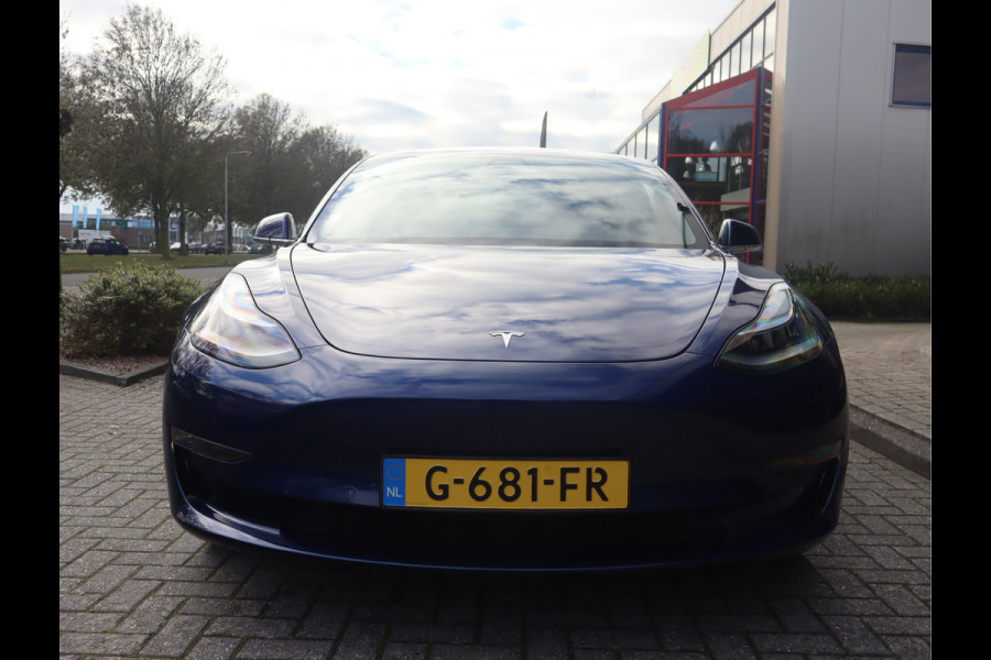 Tesla Model 3 Long Range AWD 75 kWh / Autopilot