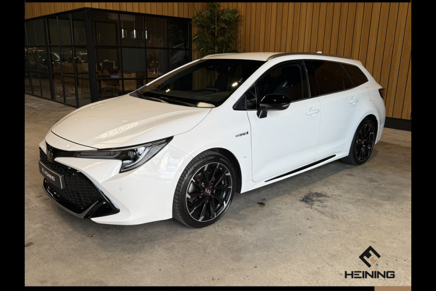 Toyota Corolla Touring Sports 2.0 Hybrid Business GR-Sport Trekhaak. Apple-carplay. Head-up display. Hollandse auto met NAP