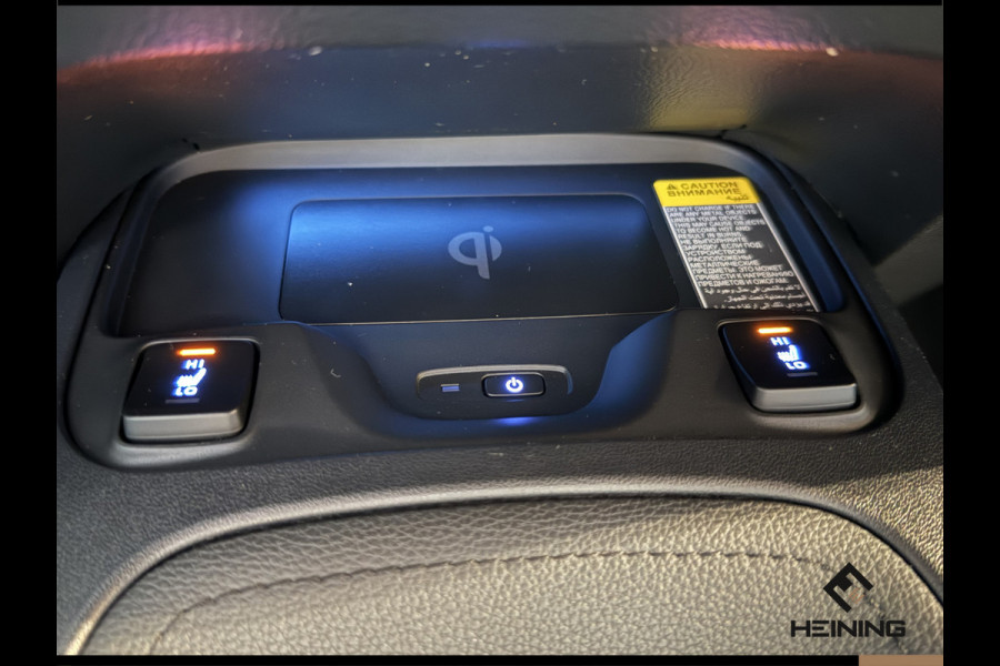 Toyota Corolla Touring Sports 2.0 Hybrid Business GR-Sport Trekhaak. Apple-carplay. Head-up display. Hollandse auto met NAP