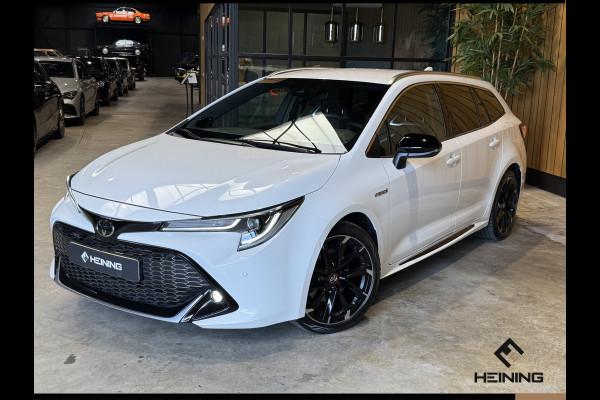 Toyota Corolla Touring Sports 2.0 Hybrid Business GR-Sport Trekhaak. Apple-carplay. Head-up display. Hollandse auto met NAP
