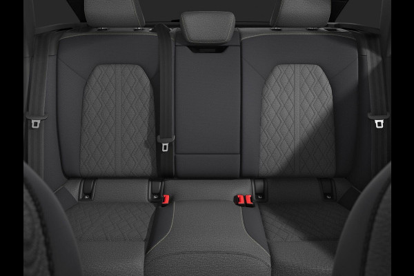Audi A5 Avant S edition e-hybrid 220 kW / 299 PK Avant 7 versn. | Techniekpakket plus | Stoelen voor elektrisch | Privacy glas | Ambiente lichtpakket pro |
