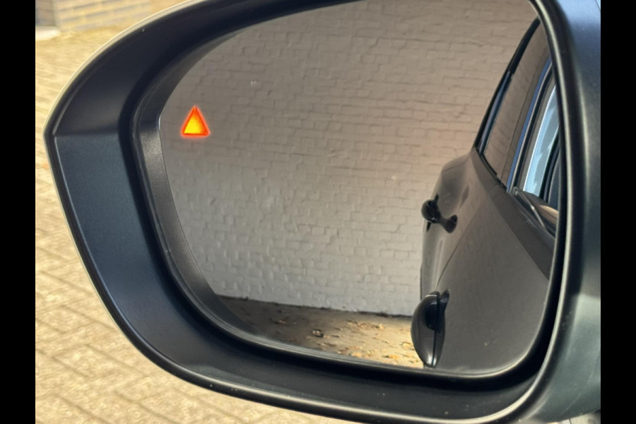 Nissan X-Trail 1.5 e-Power Limited Edition Adaptive cruis Climate control Navigatie Keyless Parkeersensoren 360 camera