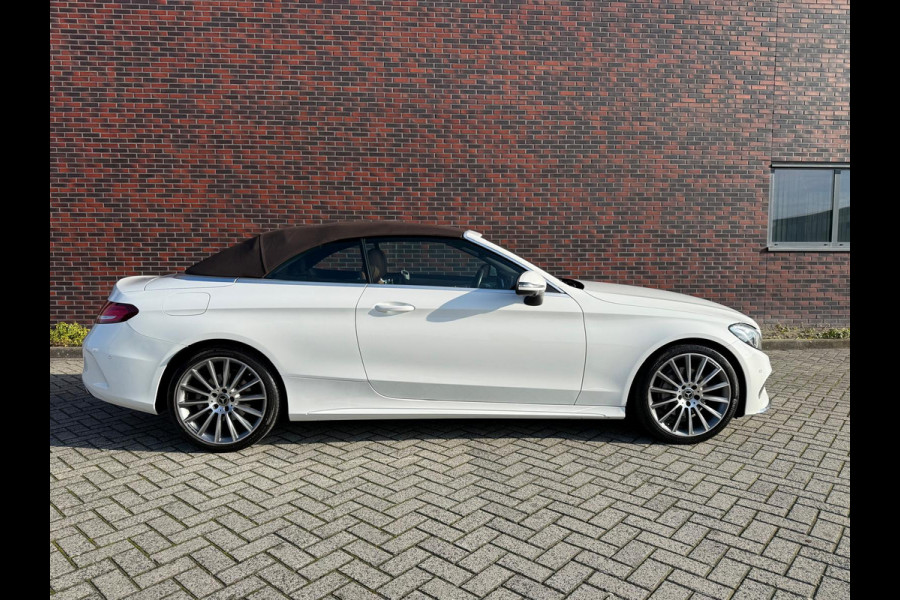 Mercedes-Benz C-Klasse Cabrio 180 Premium Plus AMG Airscarf Burmester 360 Camera Led High-performance