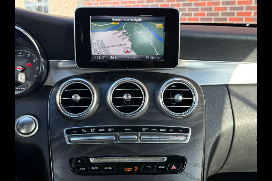 Mercedes-Benz C-Klasse Cabrio 180 Premium Plus AMG Airscarf Burmester 360 Camera Led High-performance