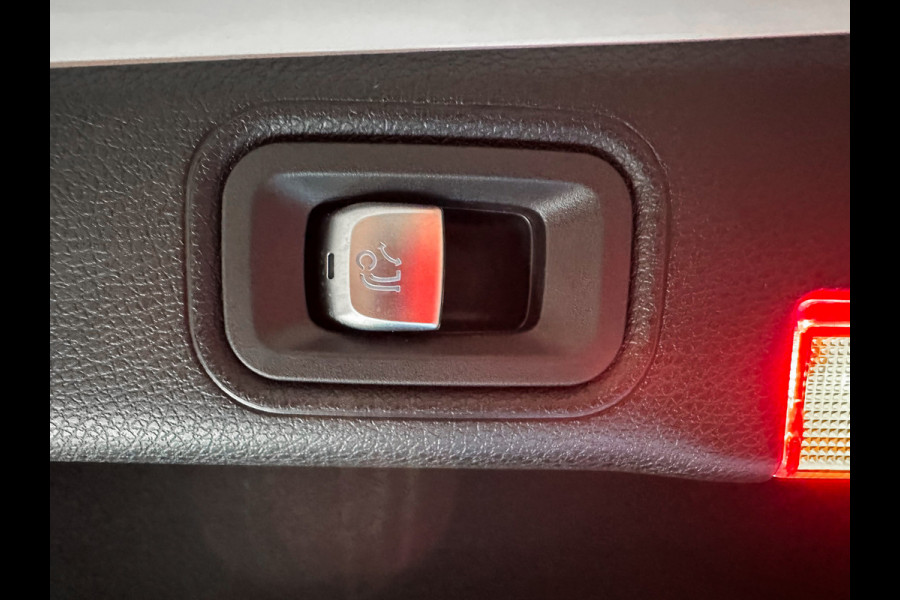 Mercedes-Benz E-Klasse E400 4Matic |HUD|Memory|Panorama|Sfeer|Trekhaak