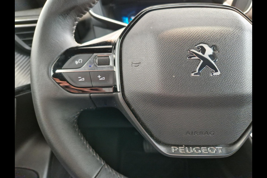 Peugeot e-2008 EV Allure Pack 50 kWh SOH 99,6% | 3-Fase 11 kWh |  Stoelverwarming | Advanced Grip Control | Apple Carplay/Android Auto | Achteruitrijcamera | Cruise Control |