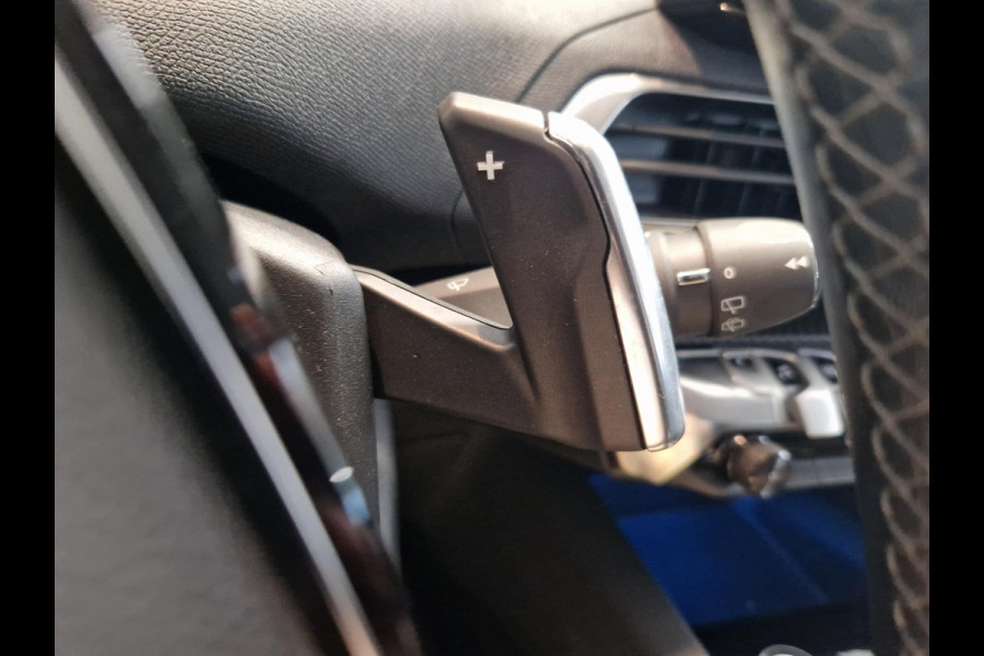 Peugeot 3008 1.6 Plug-in-Hybrid 225pk Allure SOH 94,6% | Automaat | Navigatie | Achteruitrijcamera | Cruise Control | Apple Carplay/Android Auto