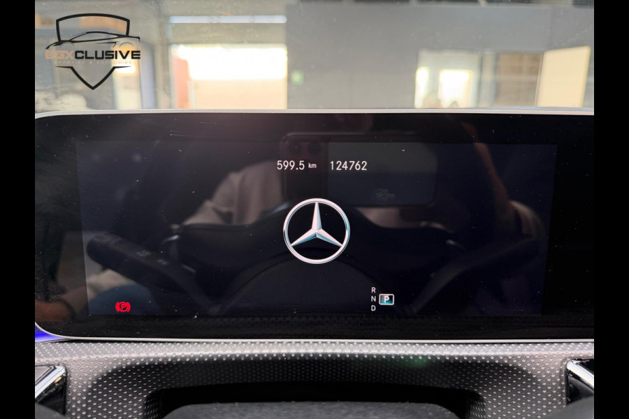 Mercedes-Benz A-Klasse 200 Business Solution AMG Pakket Camera/Ambiente/Keyless