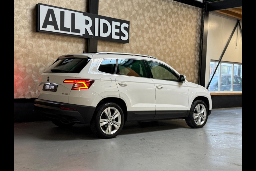 Škoda Karoq 1.5 TSI ACT Sportline Business | Pano | Memory | Sportstoelen | Sfeerverlichting | Cruise control | DAB