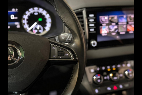 Škoda Karoq 1.5 TSI ACT Sportline Business | Pano | Memory | Sportstoelen | Sfeerverlichting | Cruise control | DAB