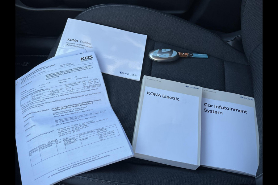 Hyundai Kona Elektro 160 kW Trend-Paket 3-Fase Lader | Dealeronderhouden | Fabrieksgarantie Hyundai tot 2029 | Stoel & Stuurverwarming | 360 camera | | Rijklaar Geleverd