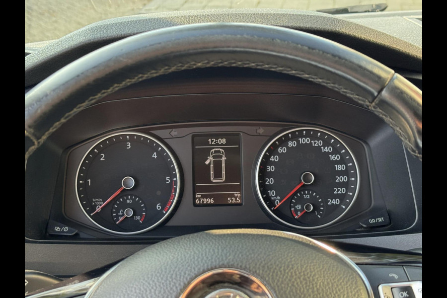 Volkswagen Transporter 2.0 TDI L2H1 4Motion Highline - AUTOMAAT - 67.000 KM I Navigatie I Airco I Schuif/kantel dak I PDC I LED
