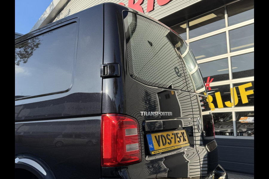 Volkswagen Transporter 2.0 TDI L2H1 4Motion Highline - AUTOMAAT - 67.000 KM I Navigatie I Airco I Schuif/kantel dak I PDC I LED