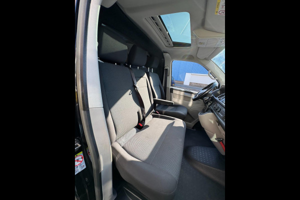 Volkswagen Transporter 2.0 TDI L2H1 4Motion Highline - AUTOMAAT - 67.000 KM I Navigatie I Airco I Schuif/kantel dak I PDC I LED