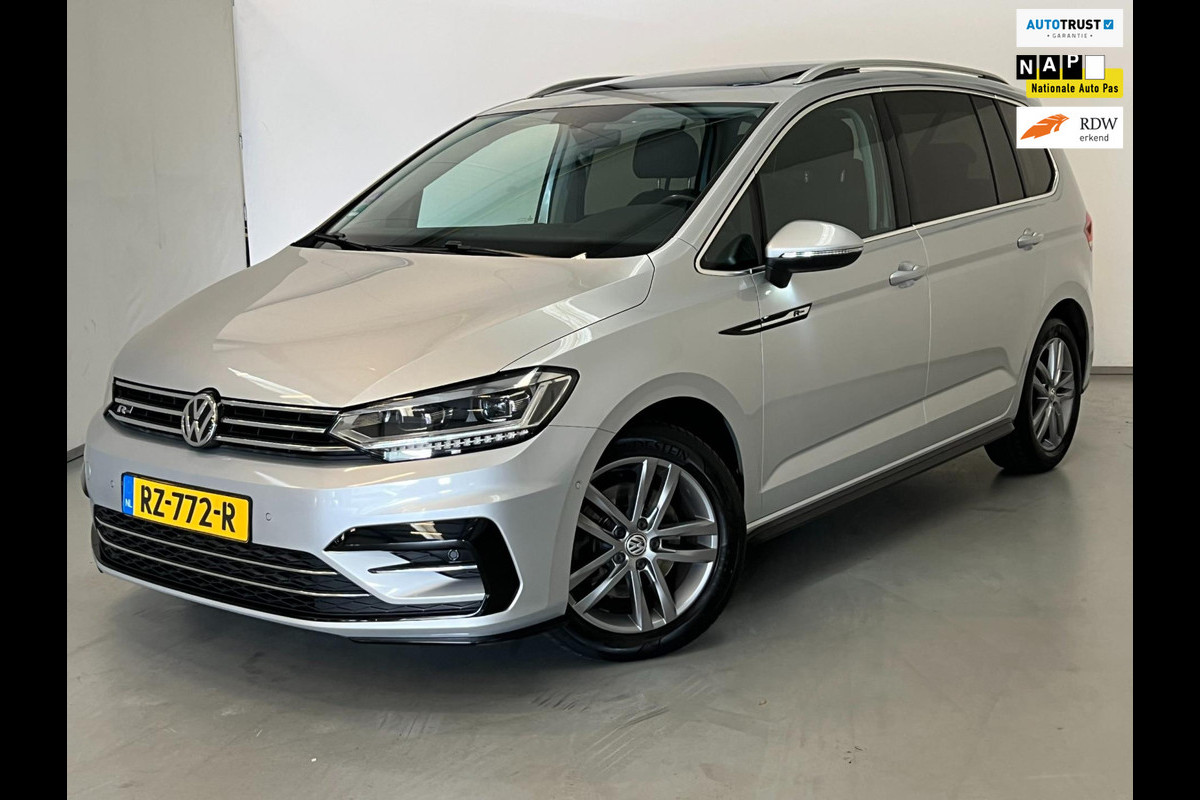 Volkswagen Touran 1.8 TSI Highline / R Line / 7-pers / Pano / NL-auto