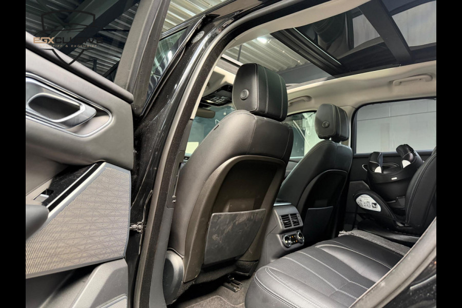 Land Rover Range Rover Velar 2.0 I4 Turbo AWD R-Dynamic SE Pano/Meridian