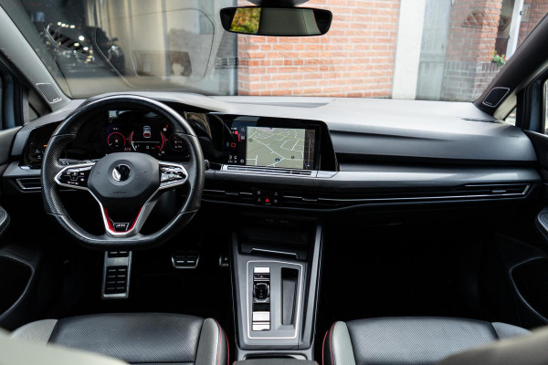 Volkswagen Golf 2.0 TSI GTI Pano / Memory / Harman Kardon