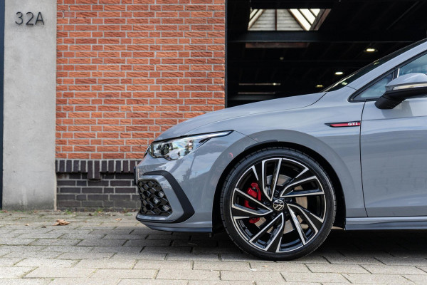 Volkswagen Golf 2.0 TSI GTI Pano / Memory / Harman Kardon