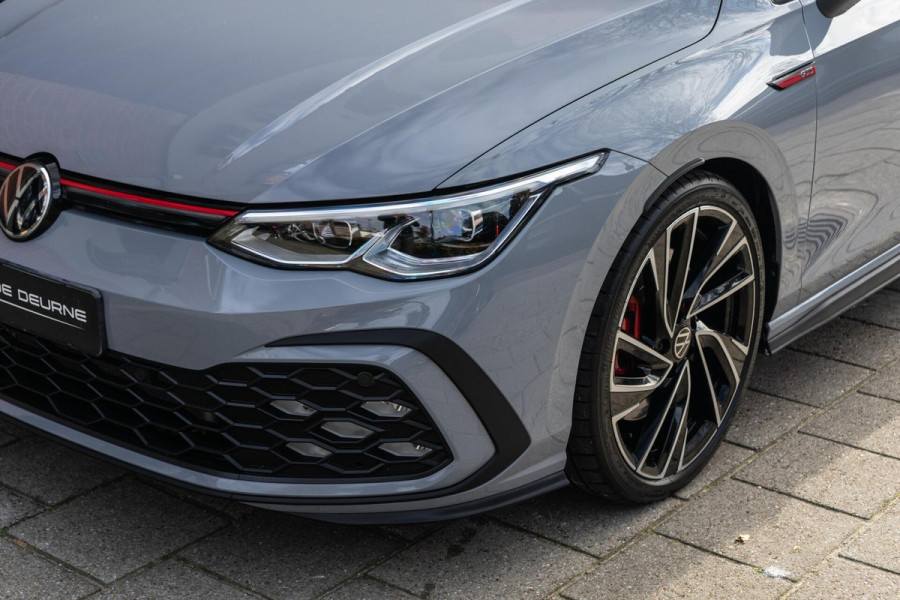 Volkswagen Golf 2.0 TSI GTI Pano / Memory / Harman Kardon