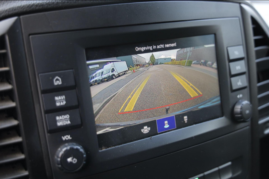 Mercedes-Benz Vito 119 CDI LANG AUTOMAAT DISTRONIC NAVI LED TREKHAAK BLIS PDC CAMERA CLIMA/AIRCO LEASE v/a €122 PM INRUIL MOG
