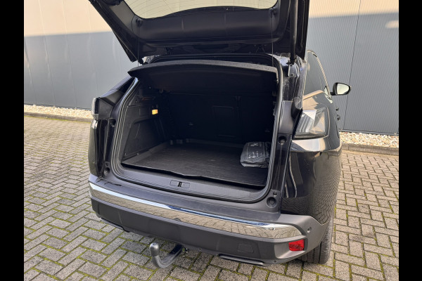 Peugeot 3008 1.2 PureTech Allure Pack Business | Trekhaak | Stoelverwarming | Camera | Carplay