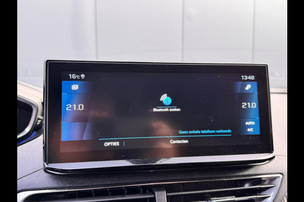 Peugeot 3008 1.2 PureTech Allure Pack Business | Trekhaak | Stoelverwarming | Camera | Carplay
