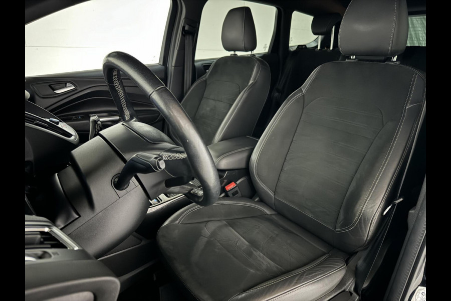 Ford Kuga 1.5 EcoBoost ST Line Navi Cruise Carplay PDC NAP