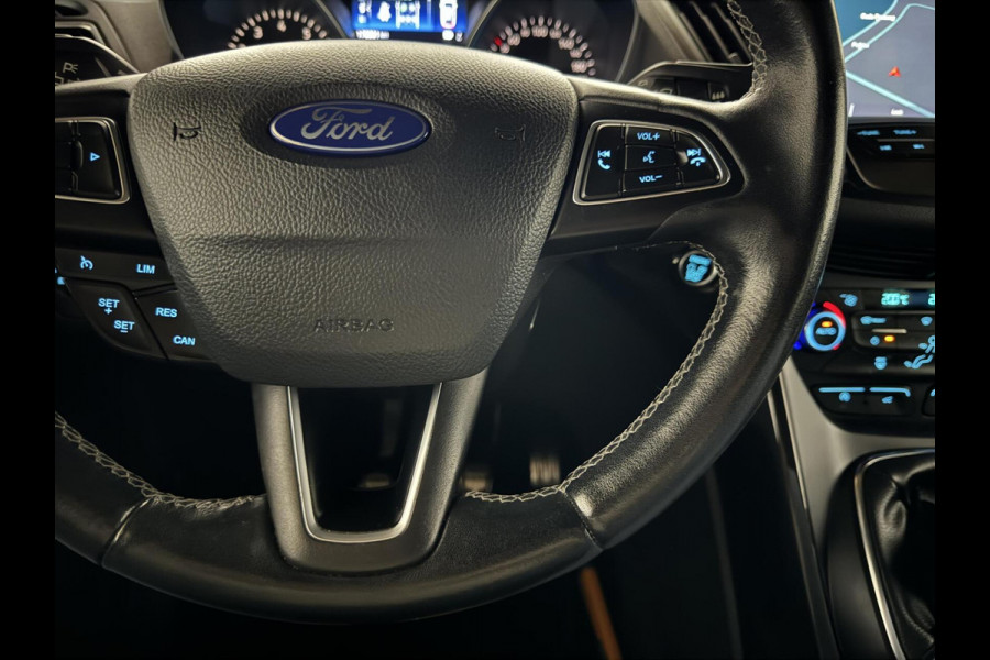 Ford Kuga 1.5 EcoBoost ST Line Navi Cruise Carplay PDC NAP