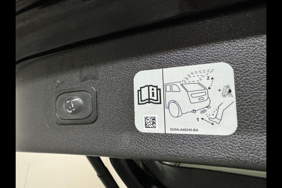 Ford Kuga 1.5 EcoBoost ST Line Navi Cruise Carplay PDC NAP