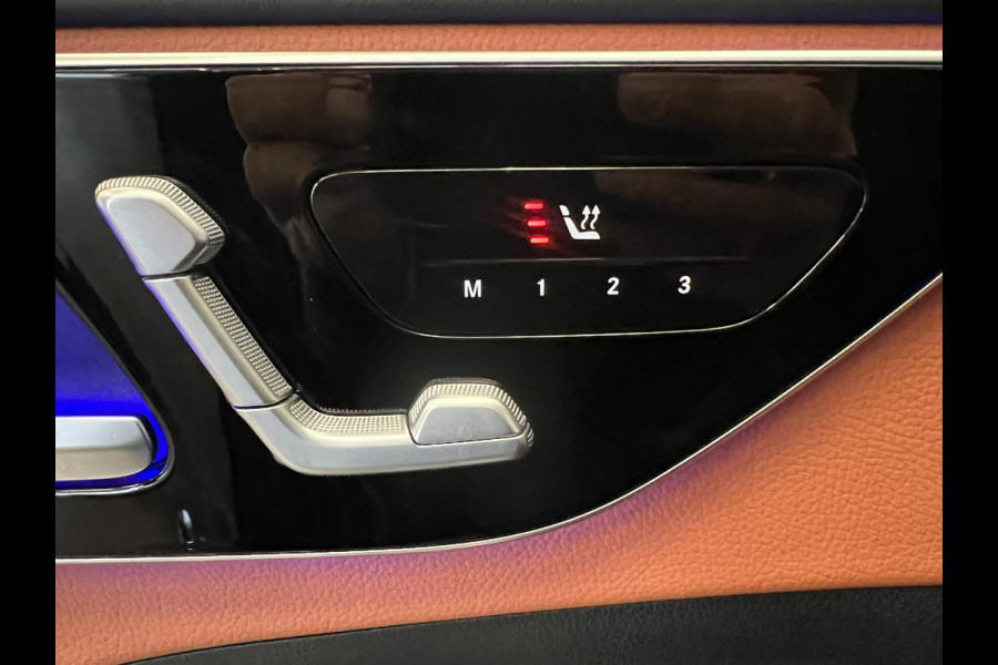 Mercedes-Benz C-Klasse Estate 300e / AMG / Pano / HUD / Memory