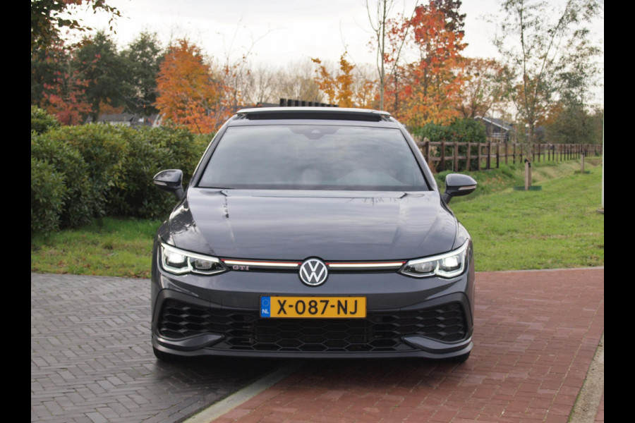 Volkswagen Golf 2.0 TSI GTI | Panoramadak | Camera | Apple Carplay | Cruise Control | Automaat |