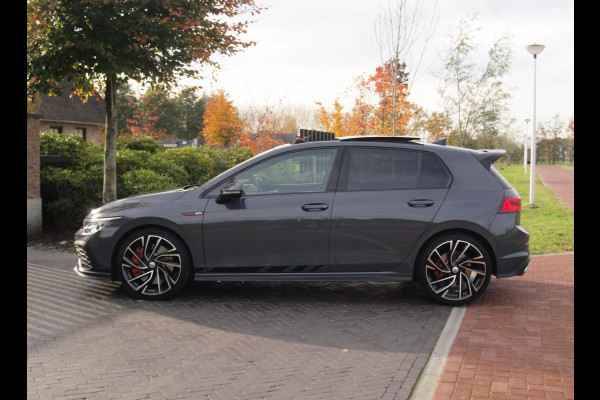 Volkswagen Golf 2.0 TSI GTI | Panoramadak | Camera | Apple Carplay | Cruise Control | Automaat |