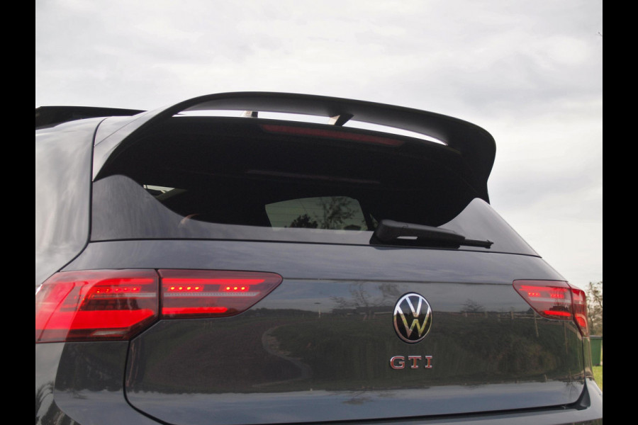 Volkswagen Golf 2.0 TSI GTI | Panoramadak | Camera | Apple Carplay | Cruise Control | Automaat |