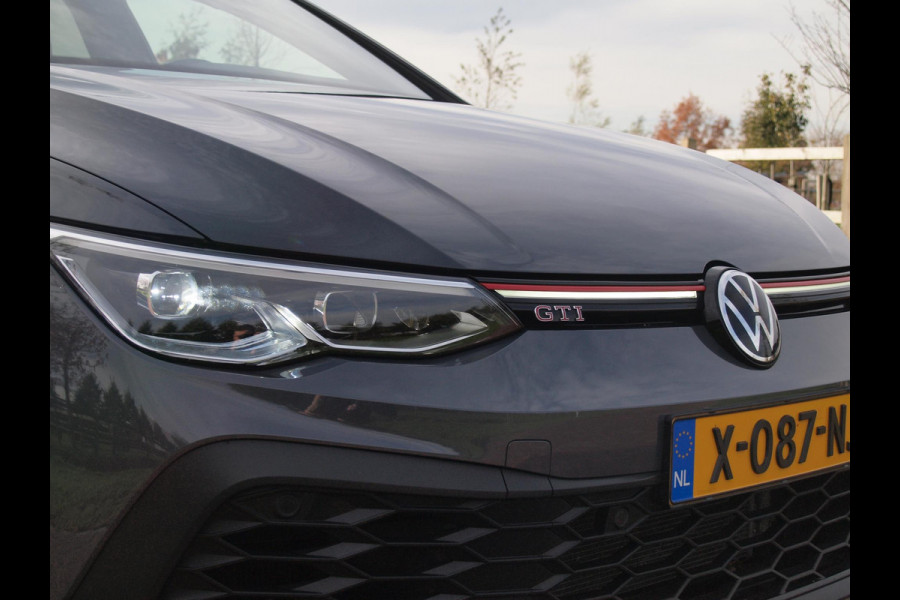 Volkswagen Golf 2.0 TSI GTI | Panoramadak | Camera | Apple Carplay | Cruise Control | Automaat |
