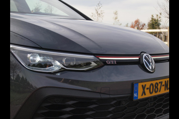 Volkswagen Golf 2.0 TSI GTI | Panoramadak | Camera | Apple Carplay | Cruise Control | Automaat |