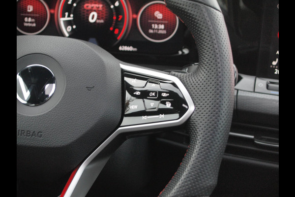 Volkswagen Golf 2.0 TSI GTI | Panoramadak | Camera | Apple Carplay | Cruise Control | Automaat |