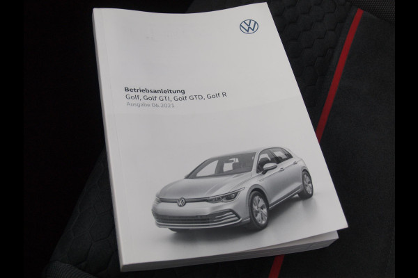 Volkswagen Golf 2.0 TSI GTI | Panoramadak | Camera | Apple Carplay | Cruise Control | Automaat |