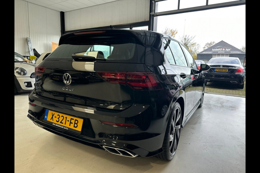 Volkswagen Golf 1.5 TSI R-Line Business+PANO+18'' LM VELGEN