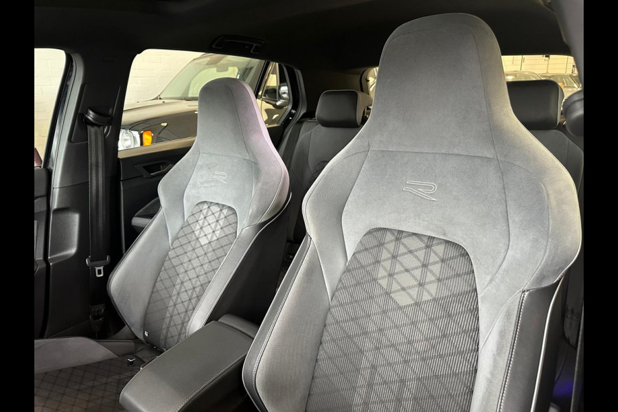 Volkswagen Golf 1.5 TSI R-Line Business+PANO+18'' LM VELGEN