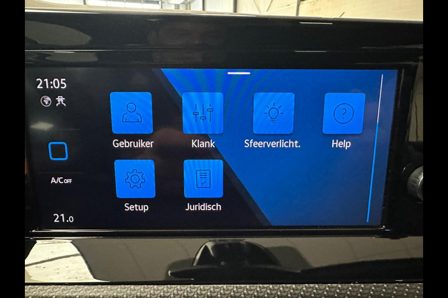 Volkswagen Golf 1.5 TSI R-Line Business+PANO+18'' LM VELGEN