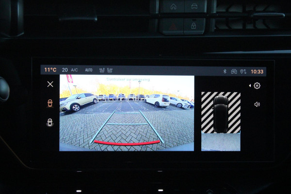 Alfa Romeo junior ELETTRICA SPECIALE 156PK 54 kWh | WARMTEPOMP! | "SABELT" STOELEN MET LEDEREN/ALCANTARA BEKLEDING | PANORAMISCH SCHUIF/KANTEL DAK | BICOLOR DAK (ZWART DAK) | TECHNOLOGIE PAKKET (O.A. FULL LED ADAPTIVE MATRIX KOPLAMPEN/DODEHOEK DETECTIE/DRAADLOZE TELEFOONLADER/ACHTERUITRIJ CAMERA/PARKEERSENSOREN VOOR, ACHTER,ZIJKANT) | DRAADLOZE APPLE CARPLAY/ANDROID AUTO | CLIMATE CONTROL | ELEKTRISCH BEDIENBARE ACHTERKLEP | STOEL VERWARMING | ELEKTRISCH BEDIENBARE VOORSTOEL | VERKEERSBORDEN HERKENNING | ADAPTIVE CRUISE CONTROL | KEYLESS ENTRY/START |