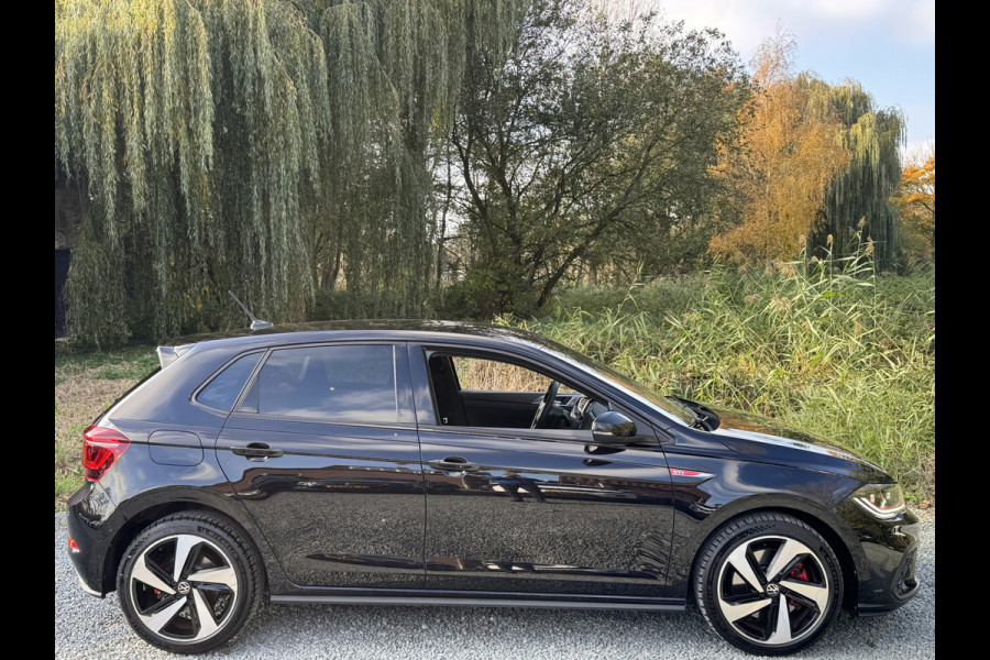 Volkswagen Polo GTI 2.0 TSI 210PK DSG VIRTUAL/LED/CARPLAY