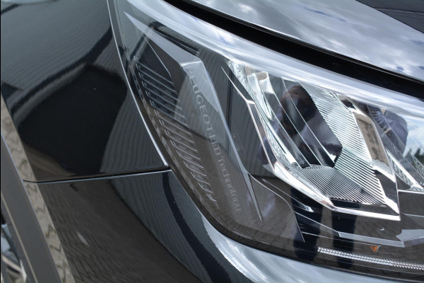 Peugeot e-2008 EV Allure Pack 50kWh 136pk SOH 96,9% | Navigatie | Apple Carplay/Android Auto | Bluetooth | Achteruitrijcamera