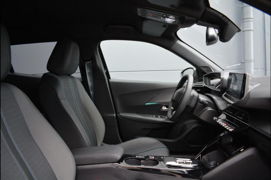 Peugeot e-2008 EV Allure Pack 50kWh 136pk SOH 96,9% | Navigatie | Apple Carplay/Android Auto | Bluetooth | Achteruitrijcamera